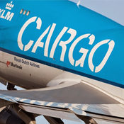 cargo-suriname-pakketten-zeevracht-luchtvracht
